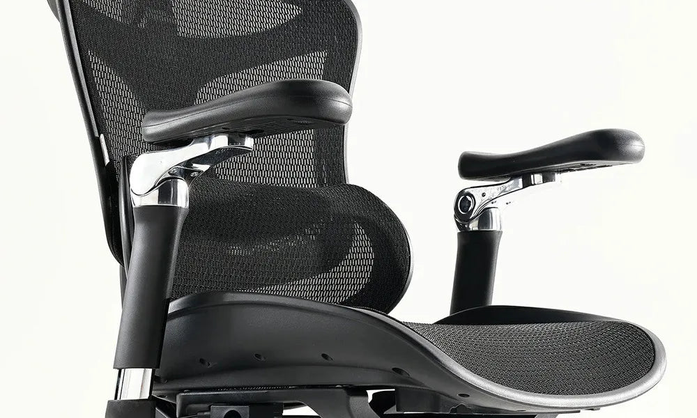 What Is the Purpose of the 6D Armrests on an Ergonomic Office Chair?