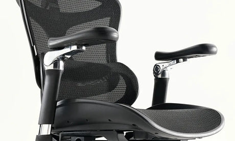 What Is the Purpose of the 6D Armrests on an Ergonomic Office Chair?