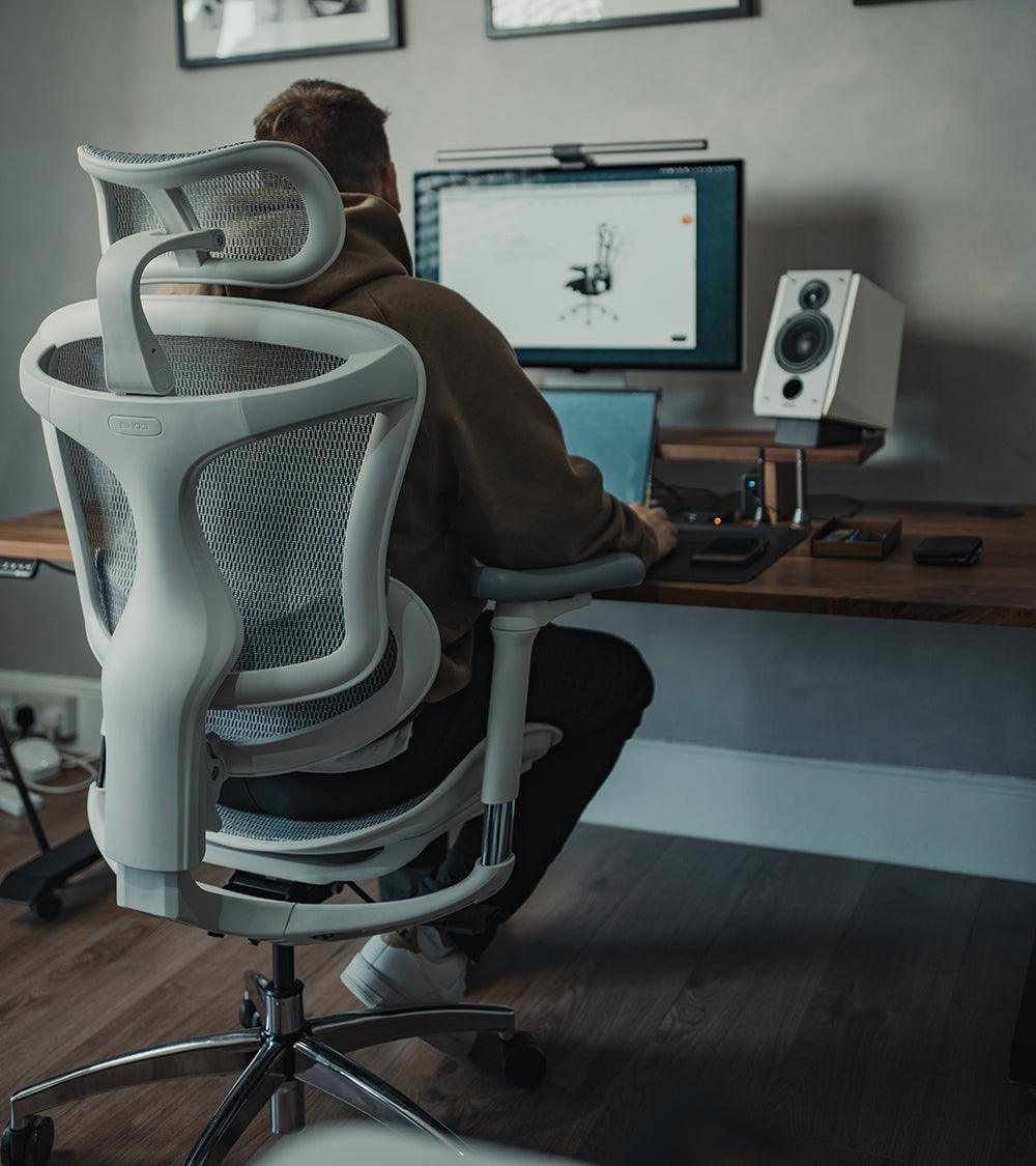 5 Reasons Ergonomic Chairs Alleviate Back Pain