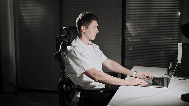 Are Ergonomic Chairs Good for Lower Back Pain? - Discover the Sihoo Doro C300
