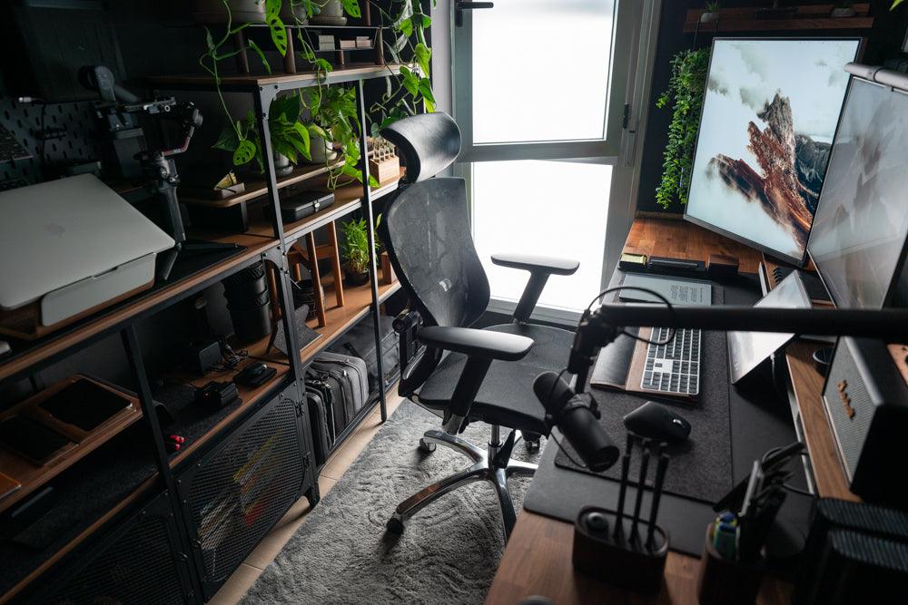 The Importance of a Headrest on an Office Chair