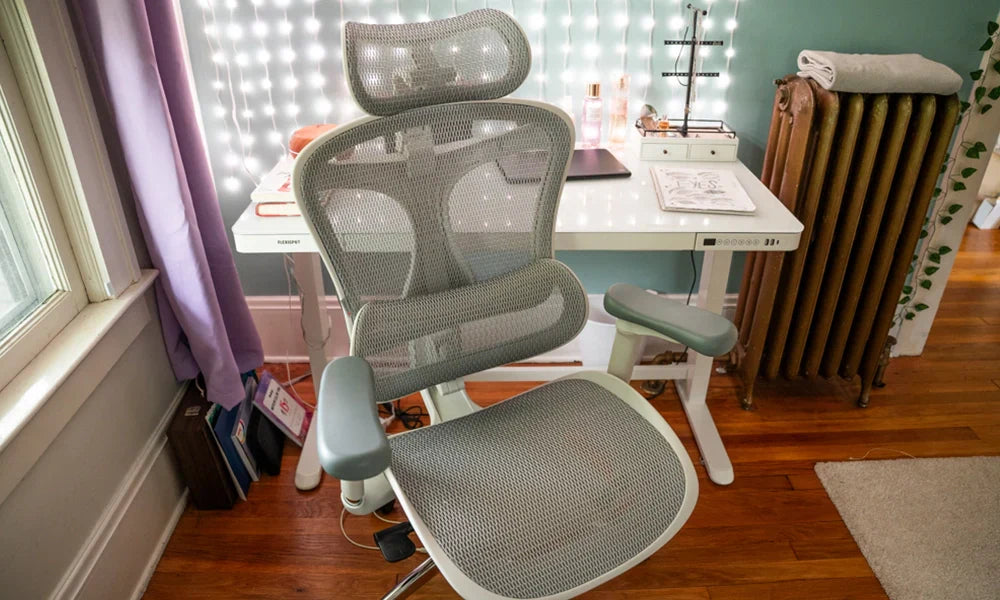 What Is the Best Sitting Position in the Office to Avoid Back Pain?