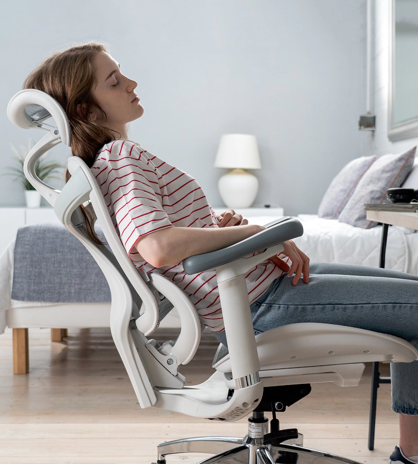 sihoo doro c300 Recline in comfort and support
