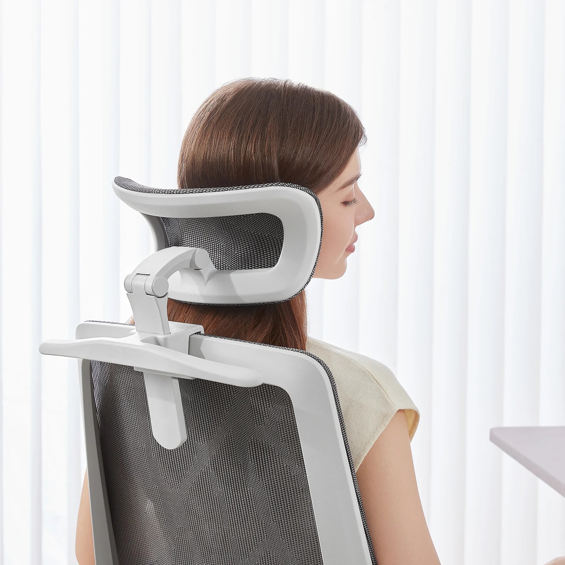 M59AS Ergonomic Office Chair with Dual-Section Backrest