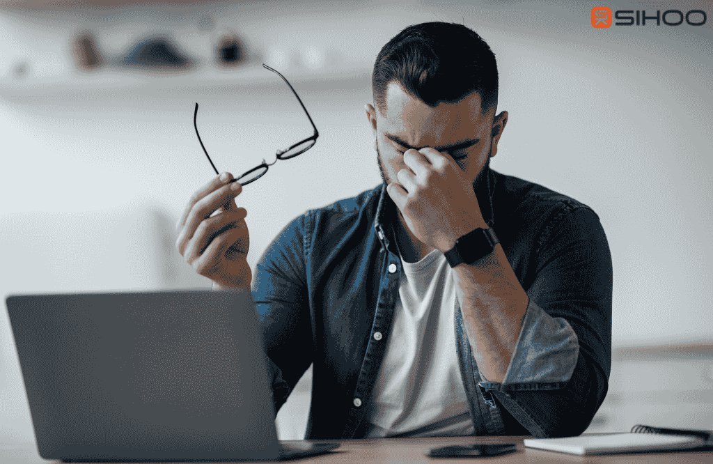 Creative work, compromised posture